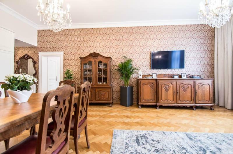Apartament W Centrum Krakowa Krakowska 10 ภายนอก รูปภาพ